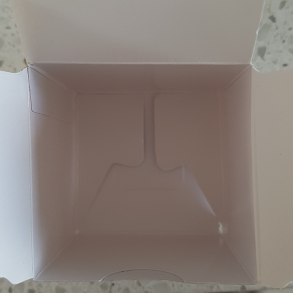 10 White Gift Boxes Favor Boxes Treat Boxes 2"x2"x2" in - Picture 8 of 10